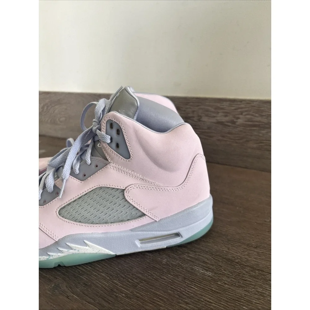 Jordan 5 Retro Easter US 10 Pink And Purple Sneakers